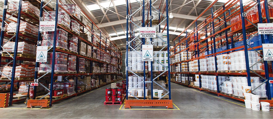 Muestra de rack en altura Muestra de rack en altura