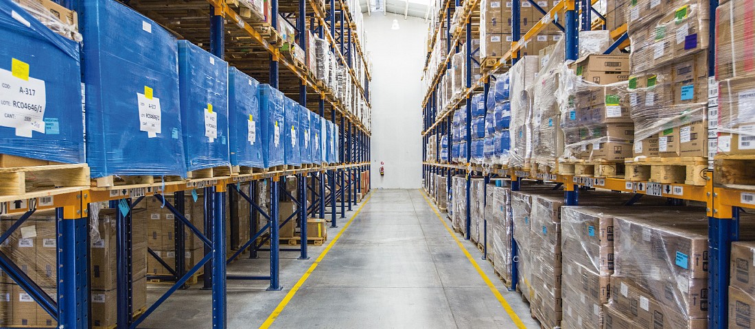 Implentación personalizada rack en altura Implentación personalizada rack en altura